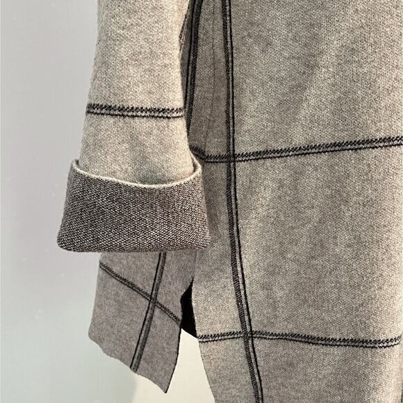 Tahari Sweater Pullover 3/4 Sleeve Gray Windowpanel Plaid Mock Neck Size S - Picture 2 of 11